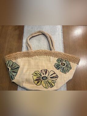 NWOT Flora Bella $265 Raffia Tote Bag